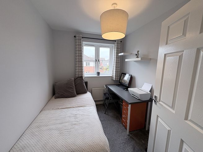 75 Seashell Close, Coventry